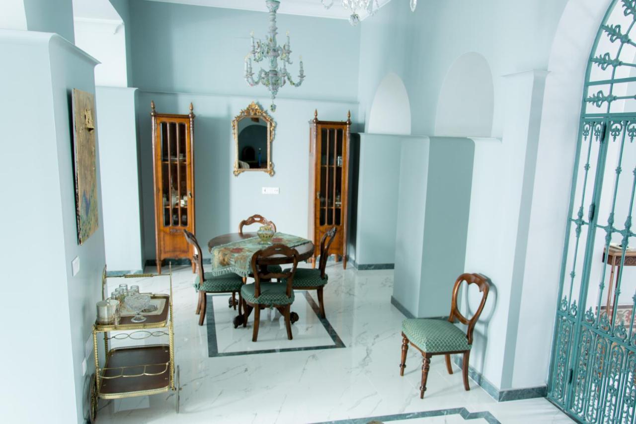 Гостьовий будинок Casa Senorial Con Piscina. Casa Donna Isabel Penaflor Екстер'єр фото